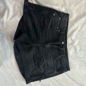 American Eagle Tomgirl Shorts
